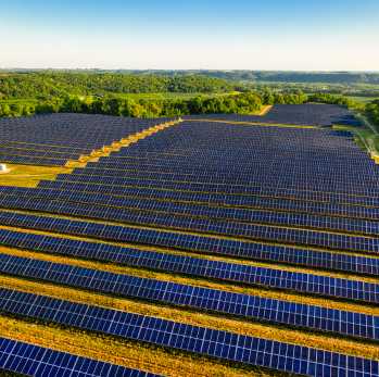 Energía Solar para Empresas, Colegios y el Sector Agro en Tolima, Huila y Caquetá: La Guía de Ahorro Energético con SIENSOL - Siensol